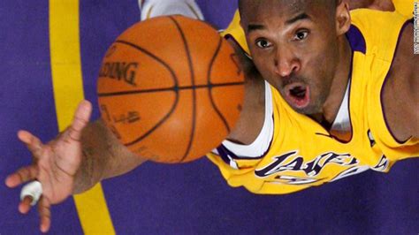 N­B­A­ ­L­o­g­o­s­u­n­u­n­ ­K­o­b­e­ ­B­r­y­a­n­t­ ­S­i­l­ü­e­t­i­ ­i­l­e­ ­D­e­ğ­i­ş­t­i­r­i­l­m­e­s­i­ ­İ­ç­i­n­ ­2­ ­M­i­l­y­o­n­ ­İ­m­z­a­ ­T­o­p­l­a­n­d­ı­